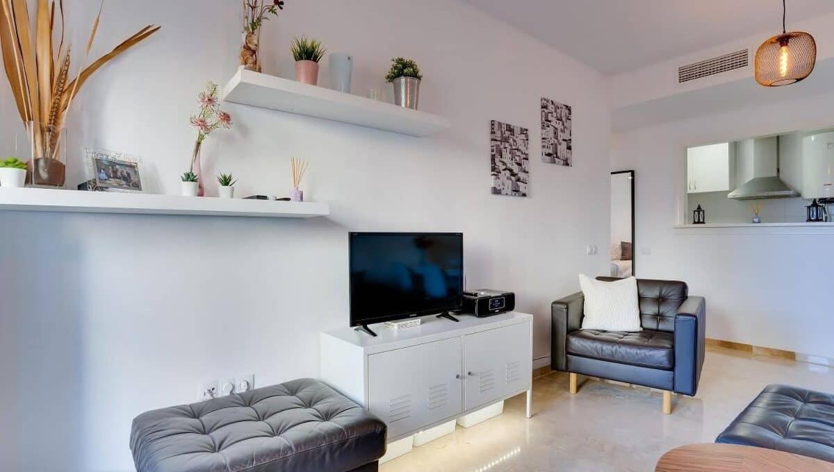 Lovely Aldea Beach Apartment Manilva Dış mekan fotoğraf